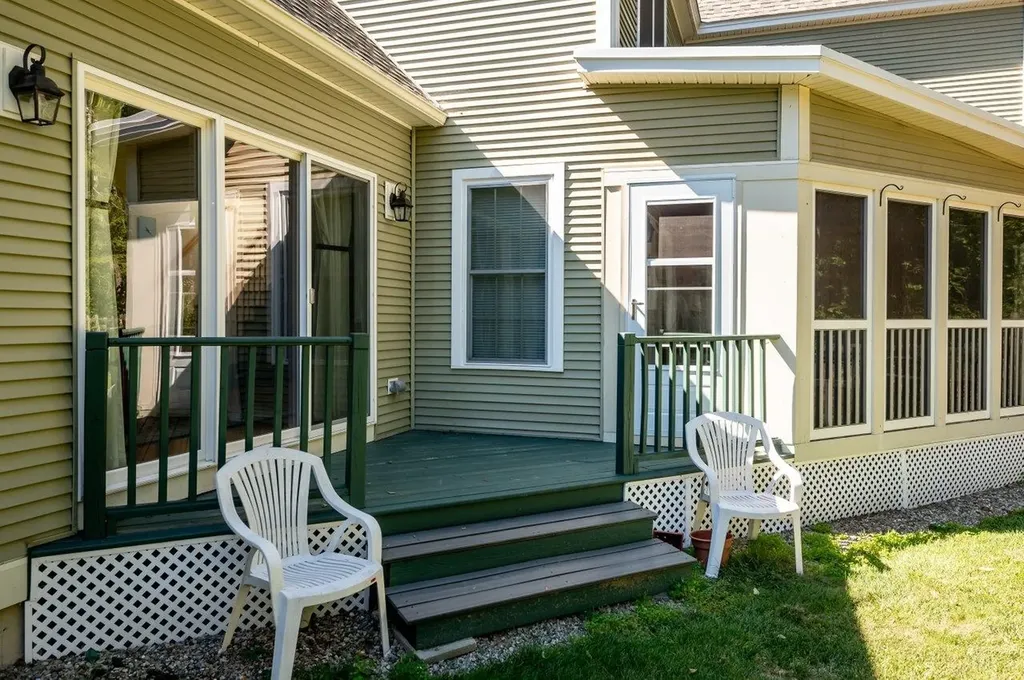 9 Fellows Lane Durham NH 03824