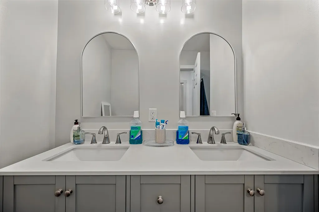 34 Mchugh Road Barre Town VT 05654