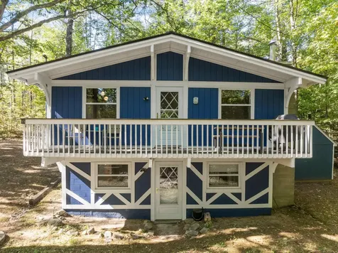 88 Suissevale Avenue Moultonborough NH 03254