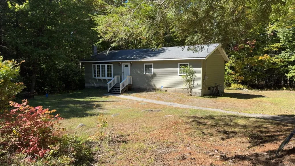 22 Pike Brook Road Brookfield NH 03872