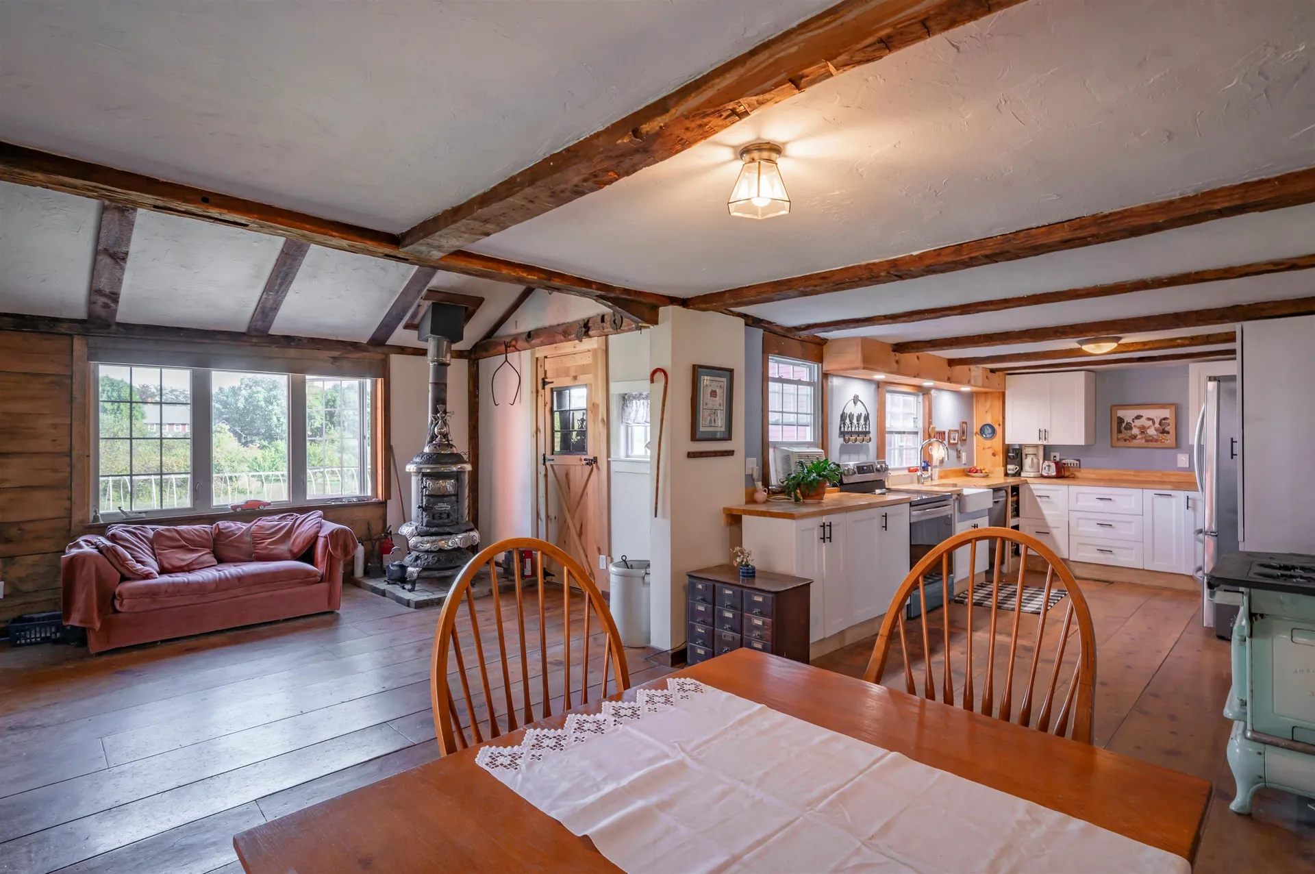 118 Broad Street Hollis NH 03049