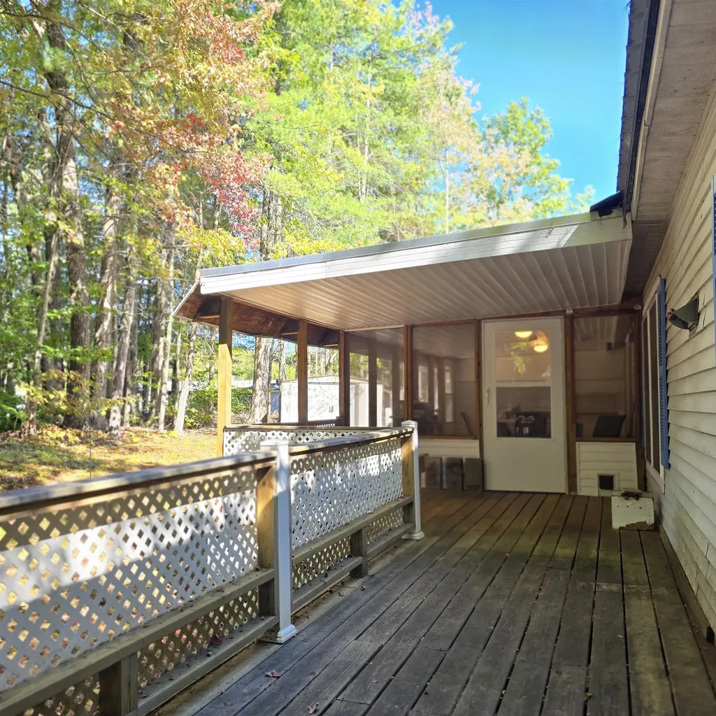 102 Osprey Road Alton NH 03809