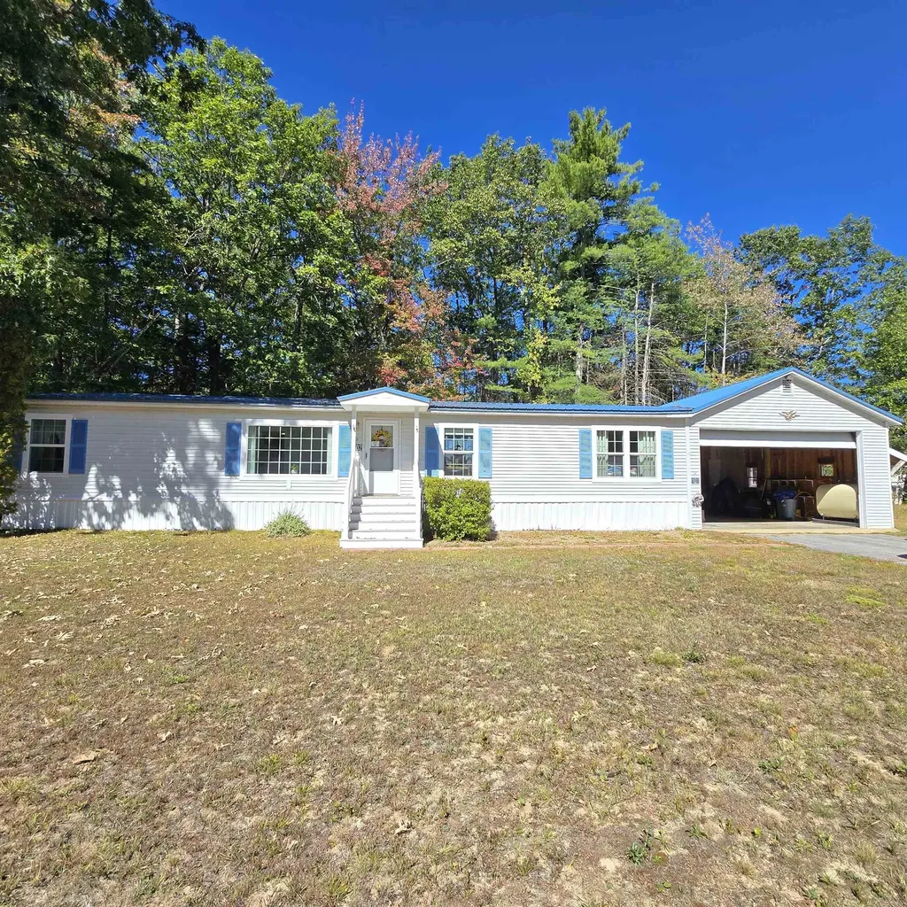 102 Osprey Road Alton NH 03809