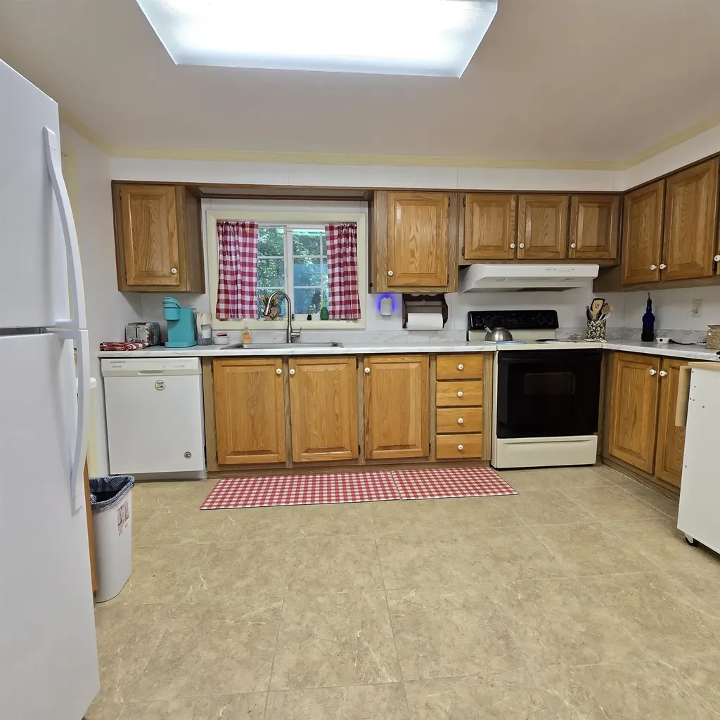 102 Osprey Road Alton NH 03809