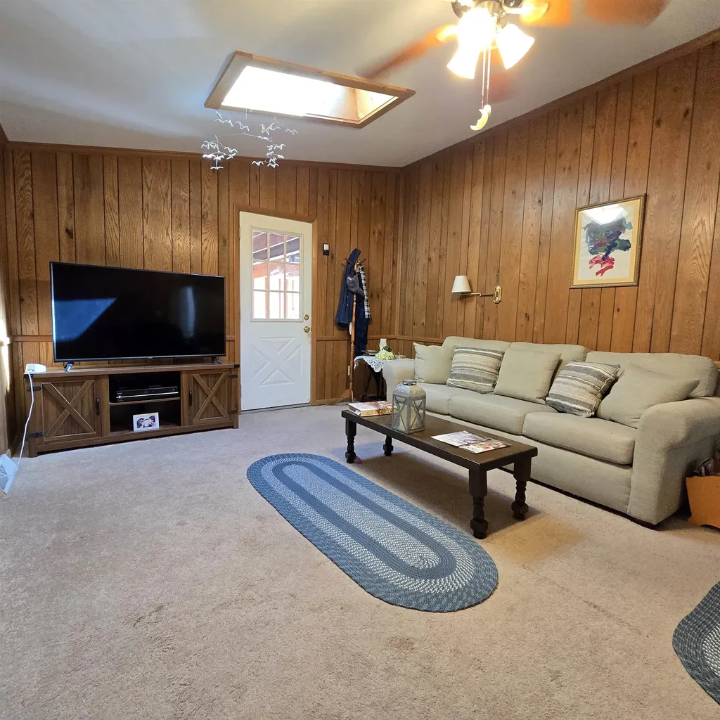 102 Osprey Road Alton NH 03809