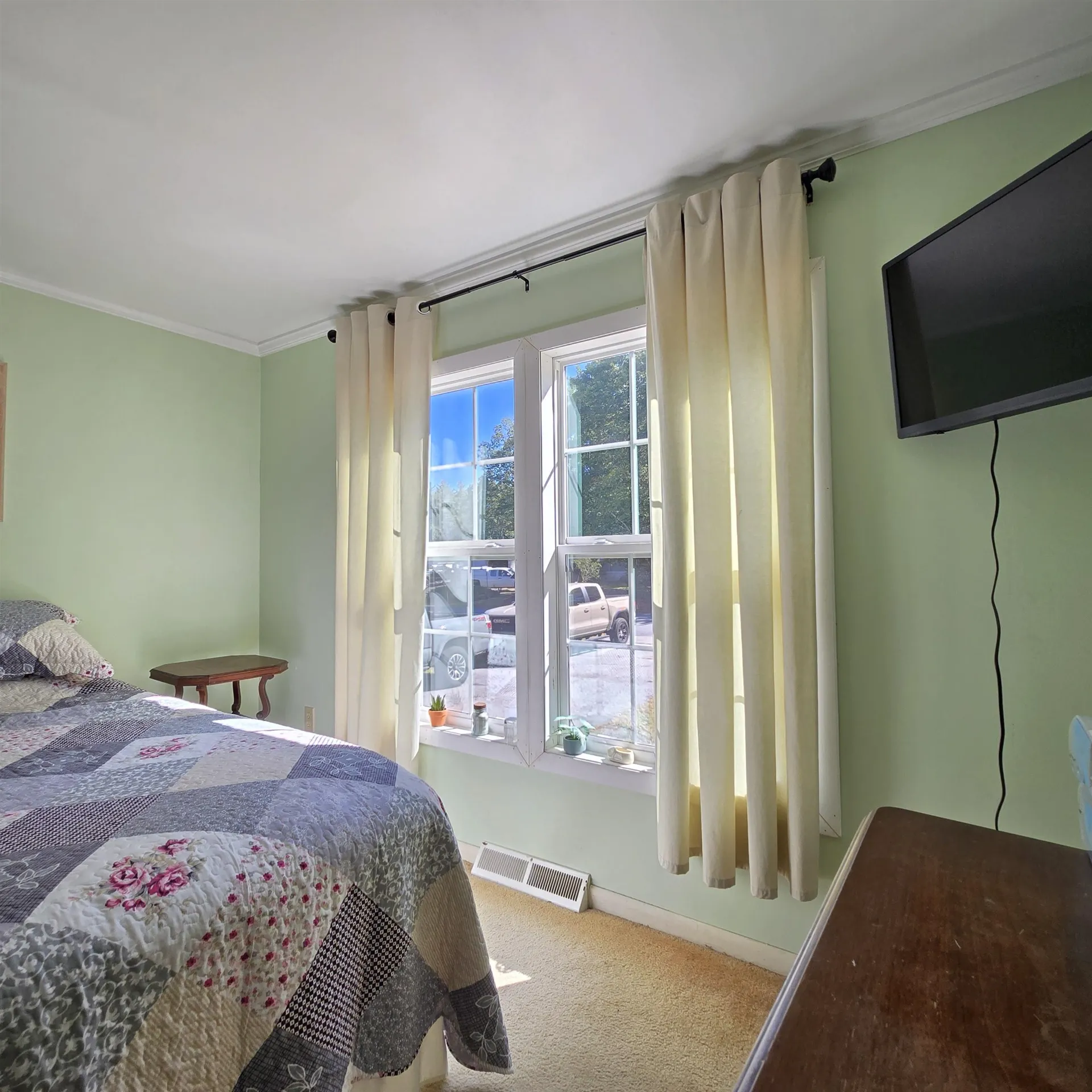 102 Osprey Road Alton NH 03809