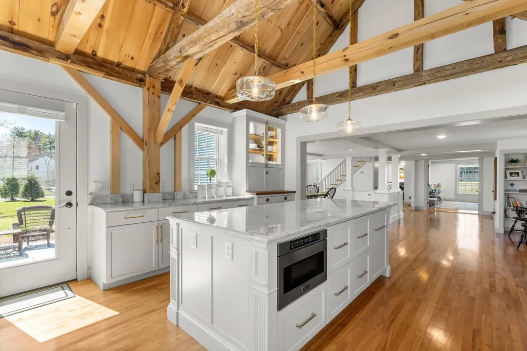 24 Great Bay Road Greenland NH 03840