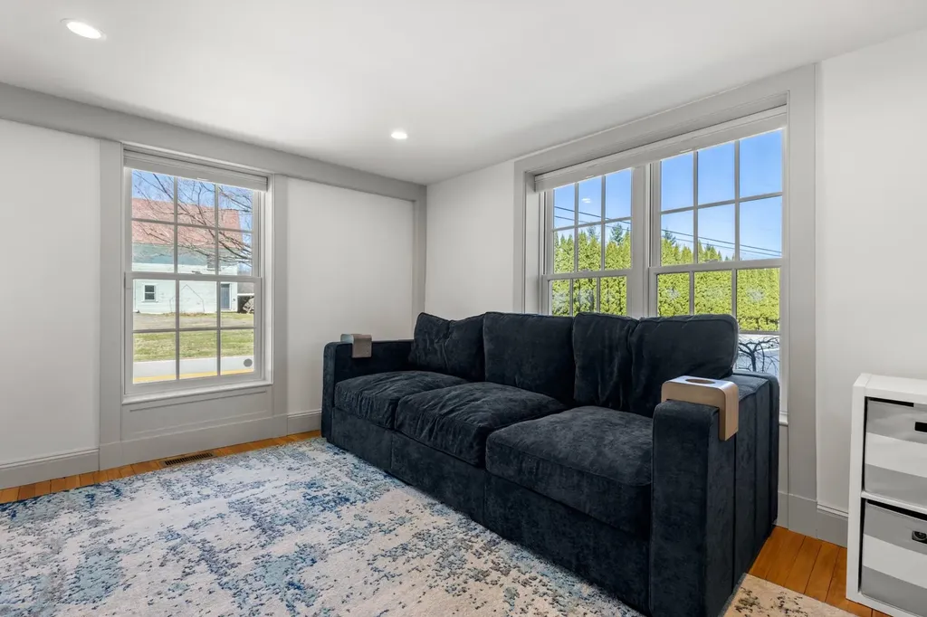 24 Great Bay Road Greenland NH 03840