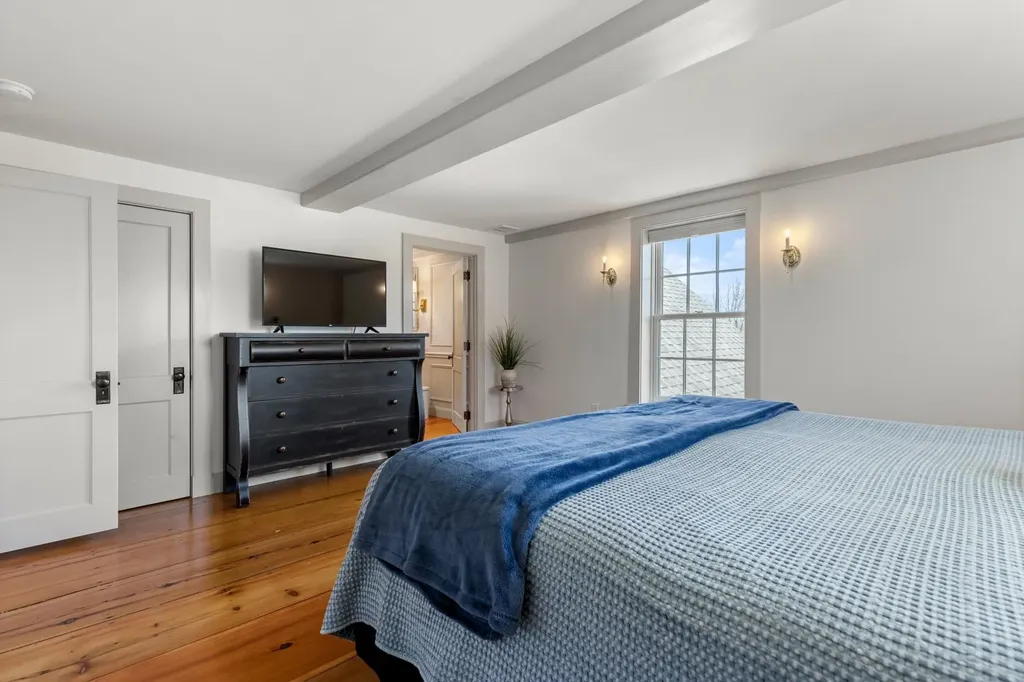 24 Great Bay Road Greenland NH 03840