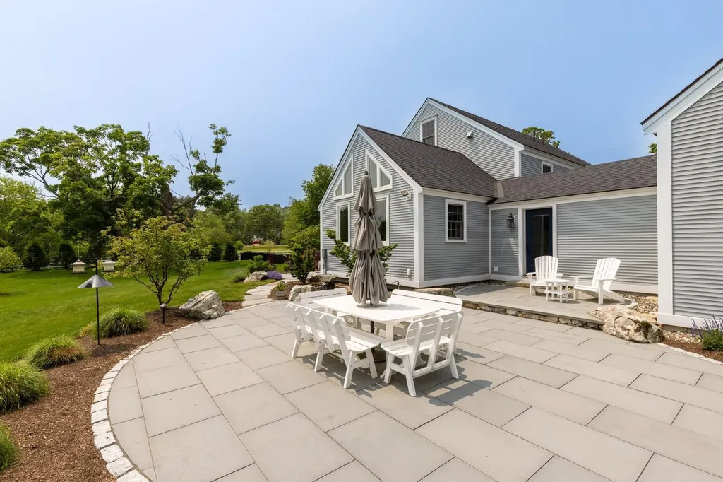 24 Great Bay Road Greenland NH 03840