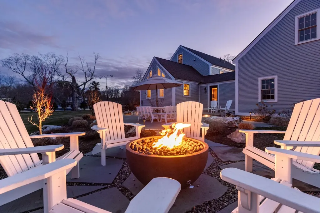 24 Great Bay Road Greenland NH 03840