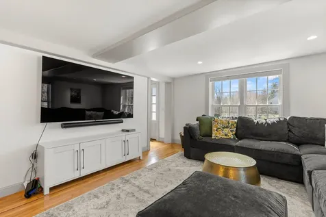 24 Great Bay Road Greenland NH 03840