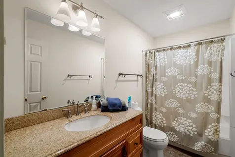 7 Overbrook Hamlet Way Lincoln NH 03251