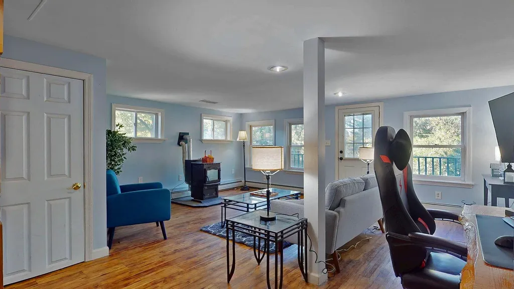 85 Sand Road Colchester VT 05446