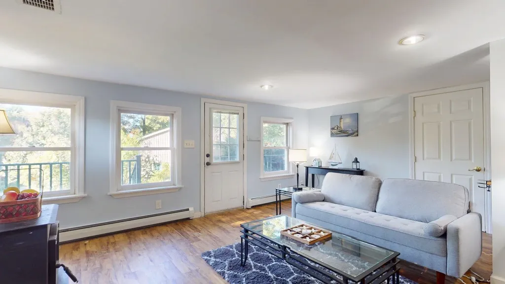 85 Sand Road Colchester VT 05446