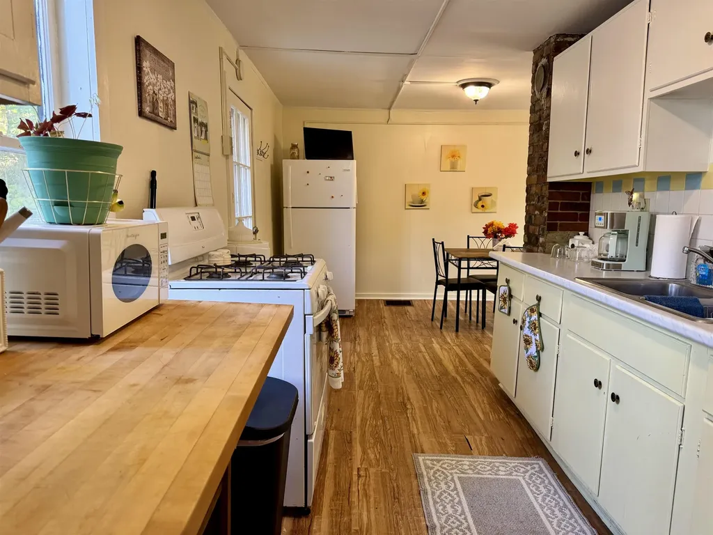 109 Caledonia Street St. Johnsbury VT 05819