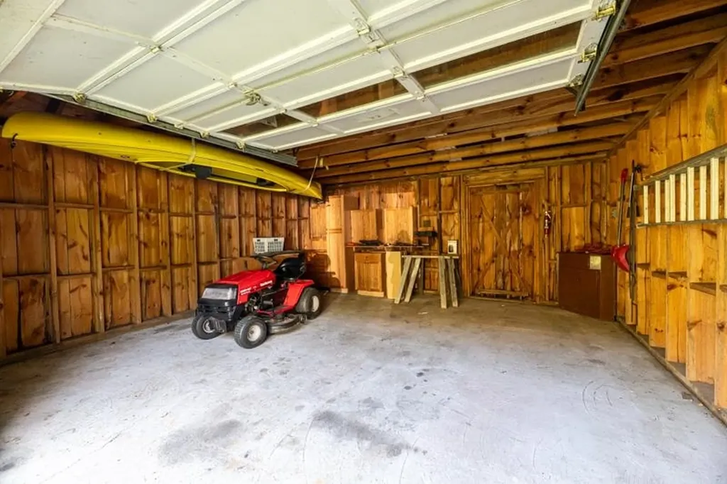 557 Beech Street Manchester VT 05255