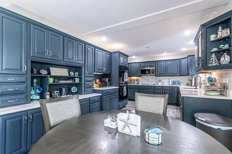 10 Tumbleweed Drive Rochester NH 03867