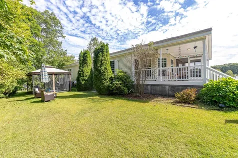 10 Tumbleweed Drive Rochester NH 03867