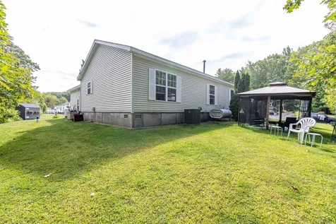 10 Tumbleweed Drive Rochester NH 03867