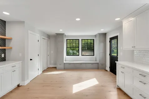 958 East Woodstock Road Woodstock VT 05091