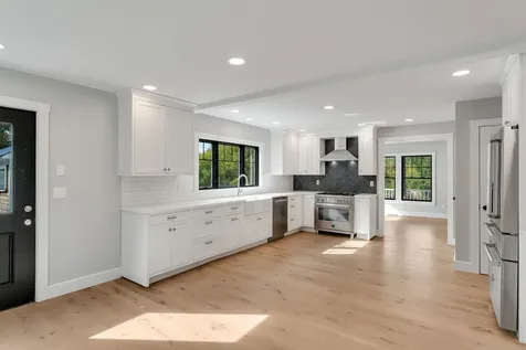 958 East Woodstock Road Woodstock VT 05091