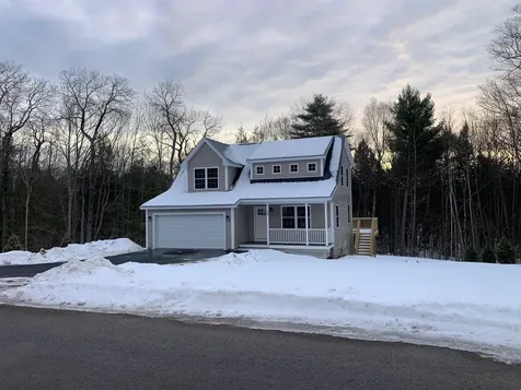 15 Fresian Lane Rochester NH 03867
