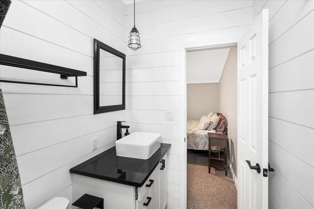 150 Summit Street Franklin NH 03235