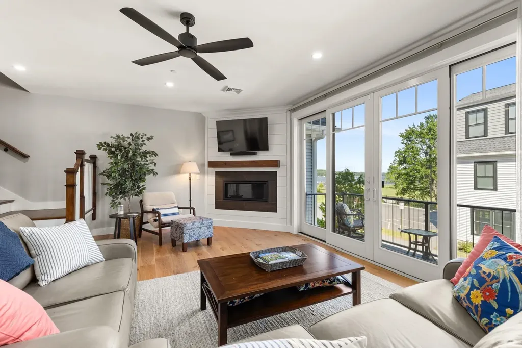 4 Little Bay Drive Dover NH 03820