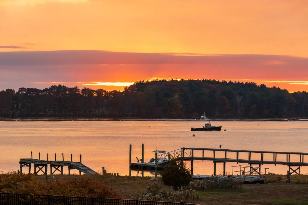 4 Little Bay Drive Dover NH 03820