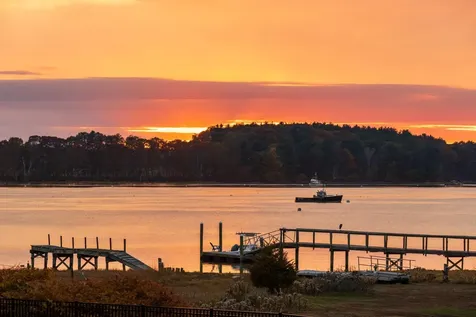 4 Little Bay Drive Dover NH 03820