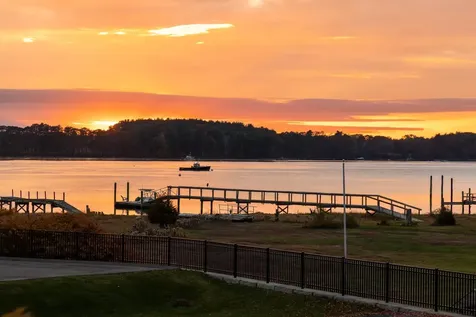 4 Little Bay Drive Dover NH 03820