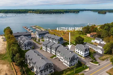 4 Little Bay Drive Dover NH 03820