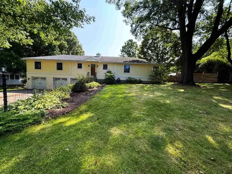 25 Country Club Drive South Burlington VT 05403