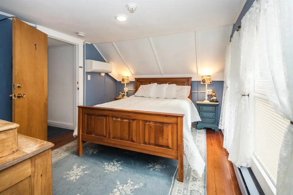 78 Cream Hill Road Mendon VT 05701