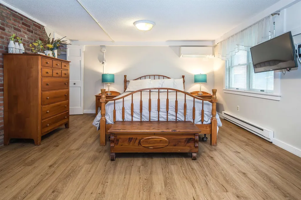 78 Cream Hill Road Mendon VT 05701