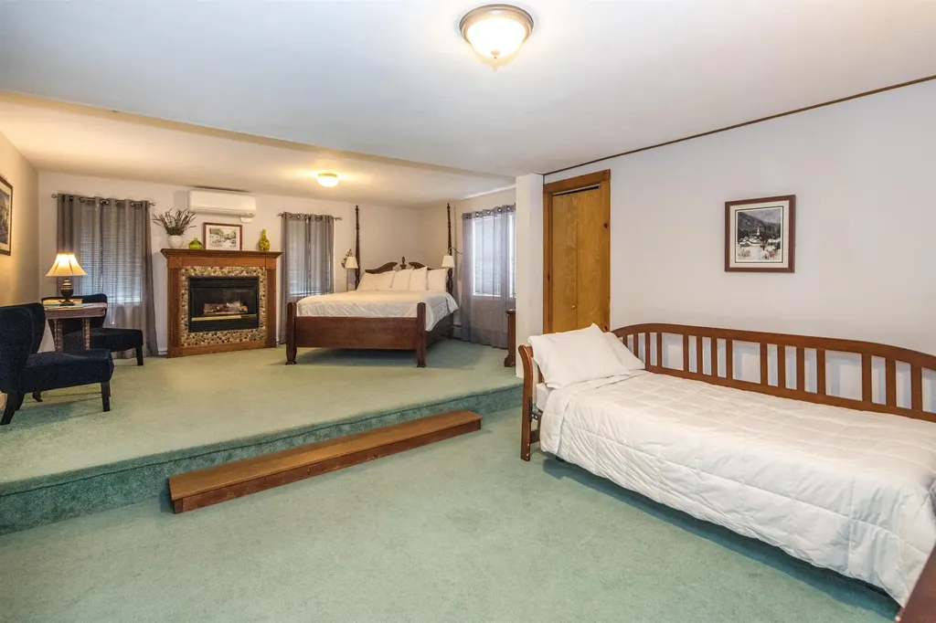 78 Cream Hill Road Mendon VT 05701