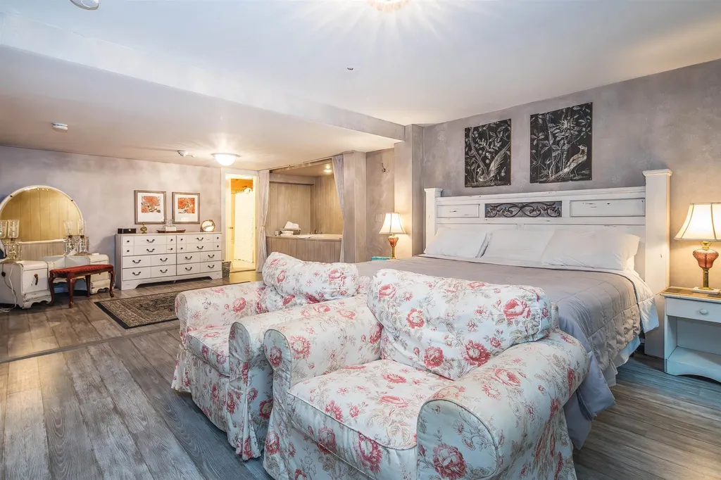 78 Cream Hill Road Mendon VT 05701