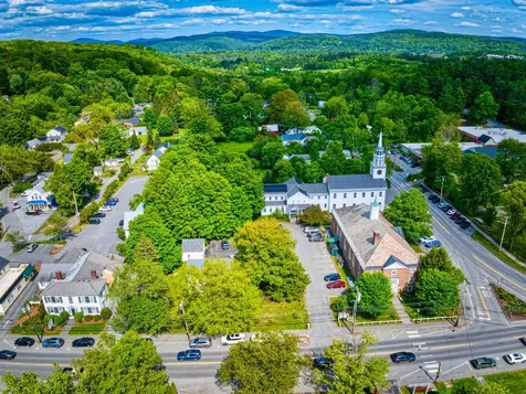 11 Beaver Meadow Road Norwich VT 05055