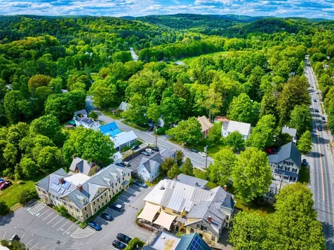 11 Beaver Meadow Road Norwich VT 05055