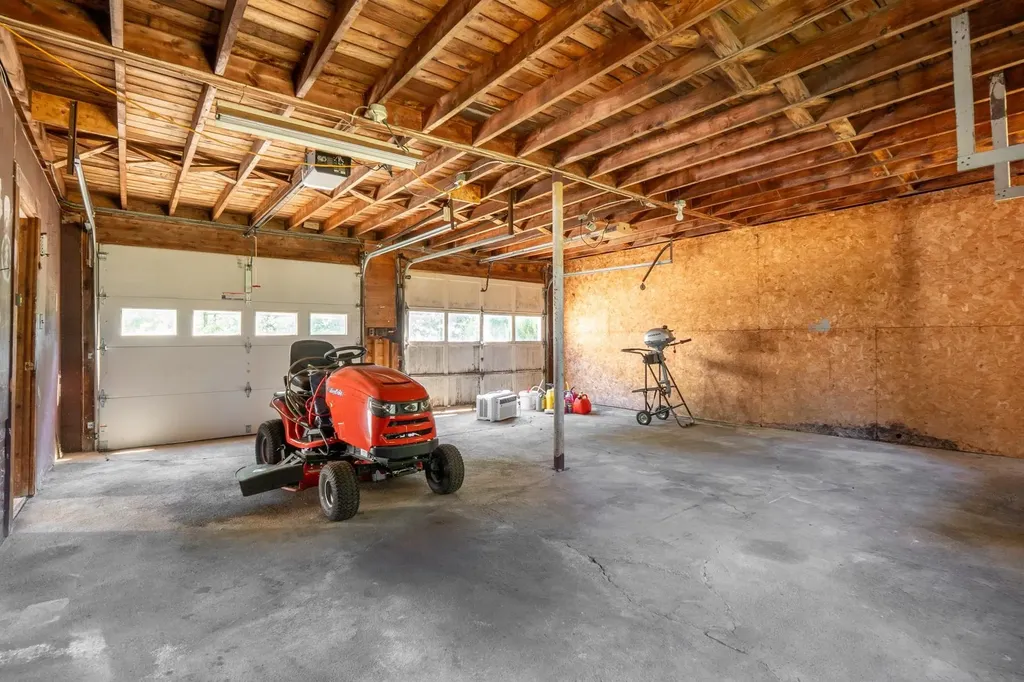 41 Newington Road Greenland NH 03840