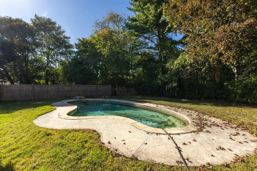 41 Newington Road Greenland NH 03840