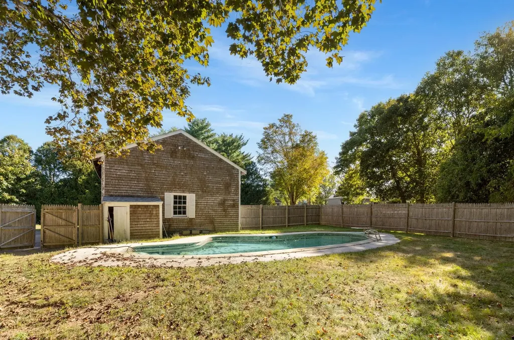 41 Newington Road Greenland NH 03840