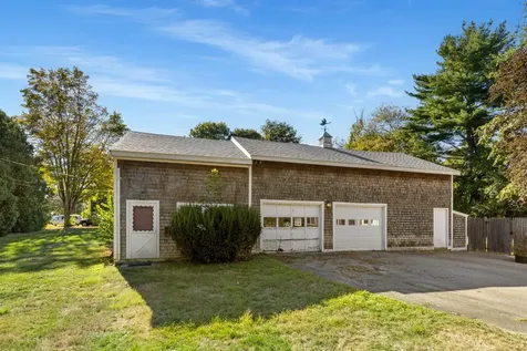 41 Newington Road Greenland NH 03840