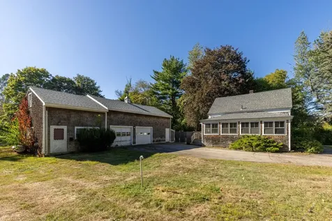 41 Newington Road Greenland NH 03840