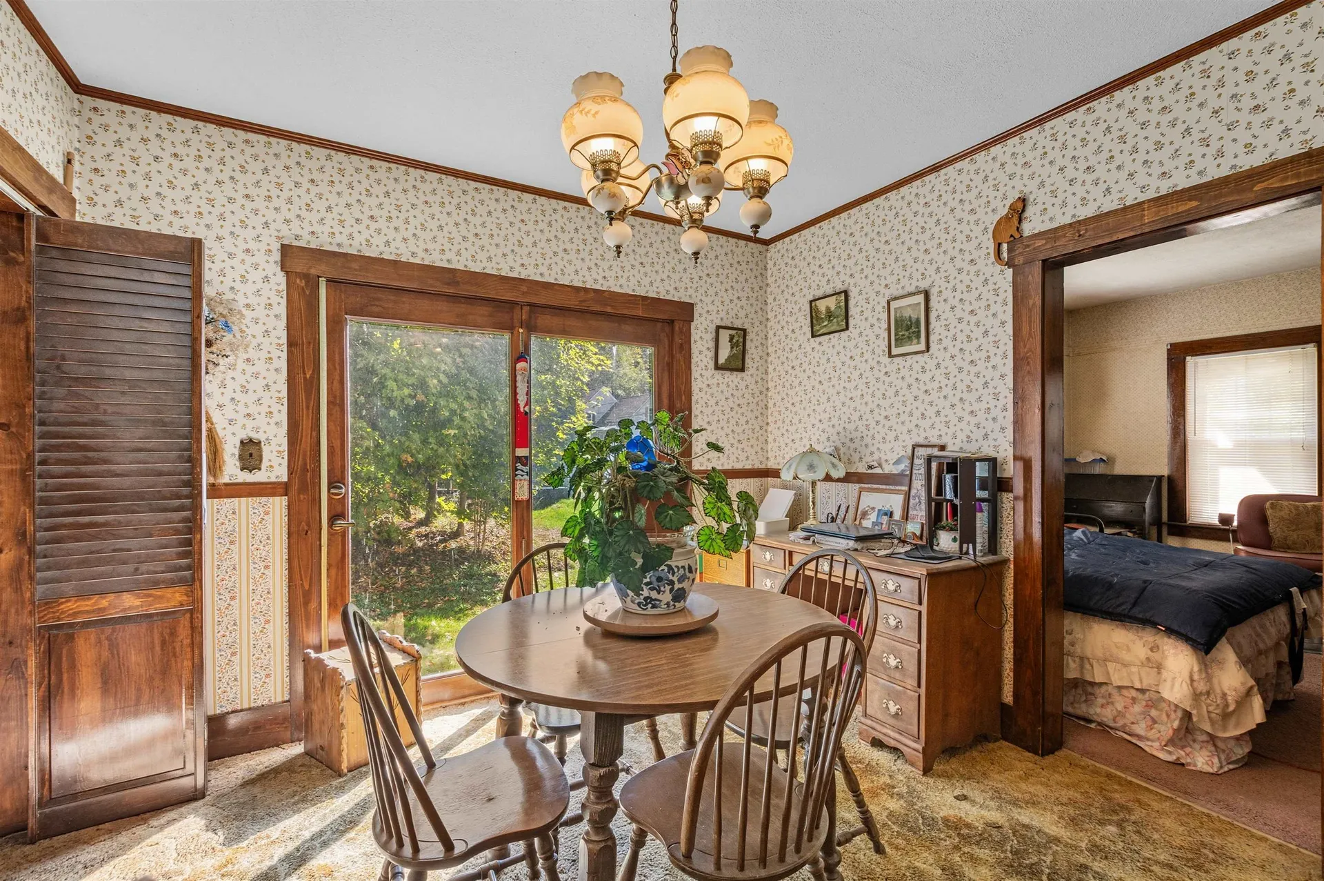 21 Spring Street Colebrook NH 03576