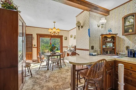 21 Spring Street Colebrook NH 03576