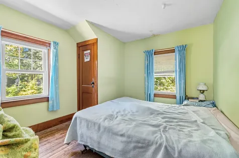 21 Spring Street Colebrook NH 03576