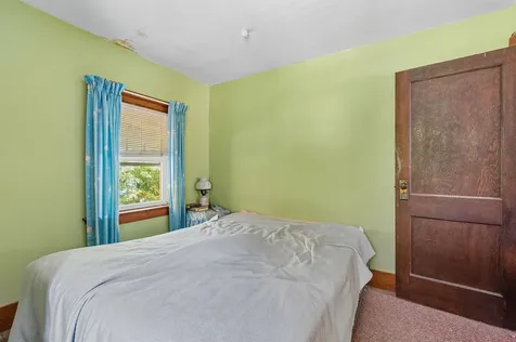 21 Spring Street Colebrook NH 03576