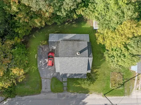 21 Spring Street Colebrook NH 03576